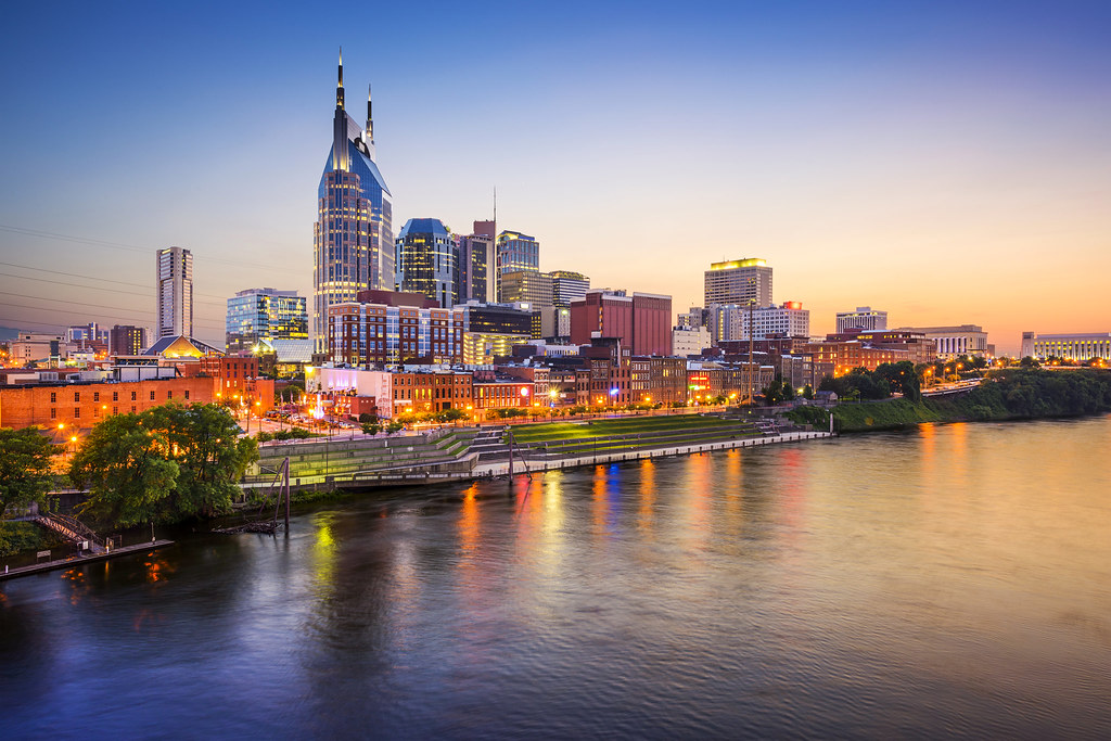 Nashville, TN skyline