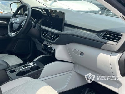 2023 Ford Escape Platinum