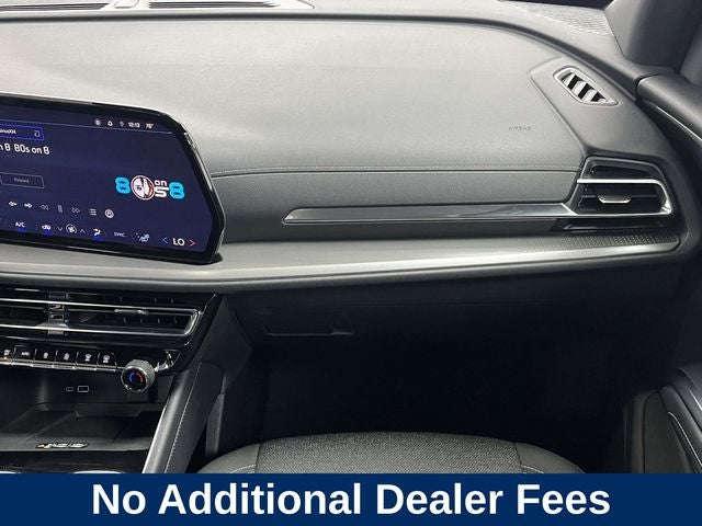 2024 Chevrolet Traverse LT 2LT