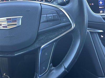 2022 Cadillac XT5 Premium Luxury