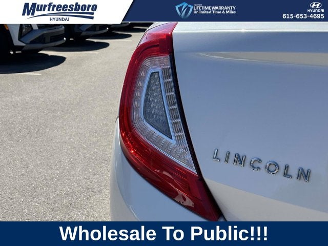 2014 Lincoln MKS Base