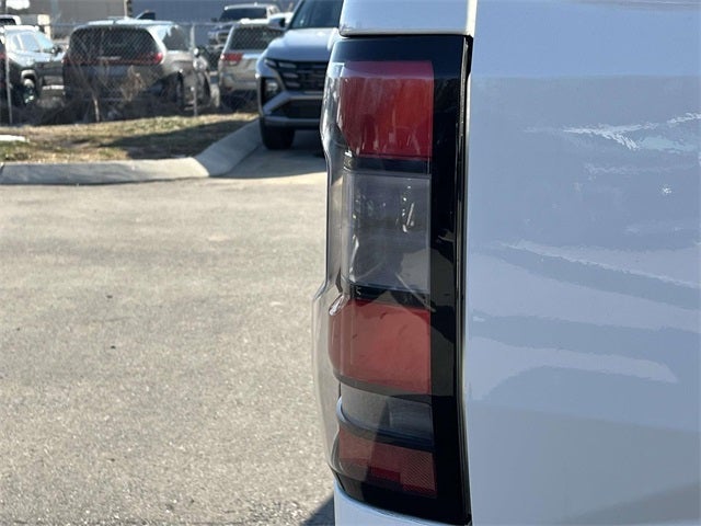 2024 Nissan Frontier PRO-4X Technology Package