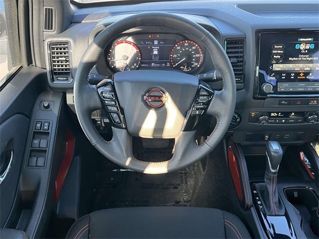 2024 Nissan Frontier PRO-4X Technology Package