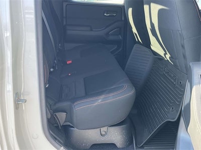 2024 Nissan Frontier PRO-4X Technology Package