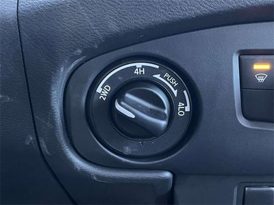 2024 Nissan Frontier PRO-4X Technology Package