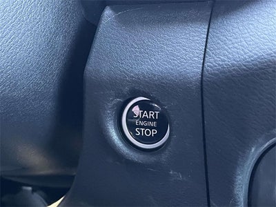 2024 Nissan Frontier PRO-4X Technology Package