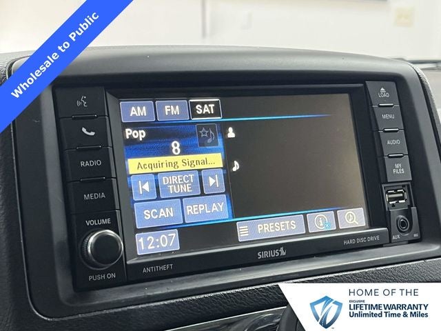 2014 Chrysler Town & Country Touring-L