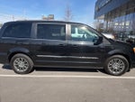 2014 Chrysler Town & Country Touring-L
