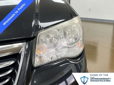 2014 Chrysler Town & Country Touring-L