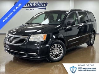 2014 Chrysler Town &amp; Country Touring-L