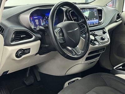2021 Chrysler Pacifica Touring