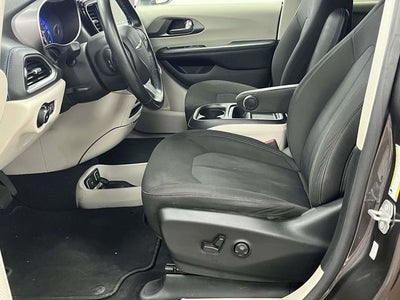 2021 Chrysler Pacifica Touring