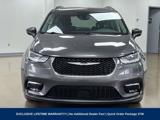 2021 Chrysler Pacifica Touring