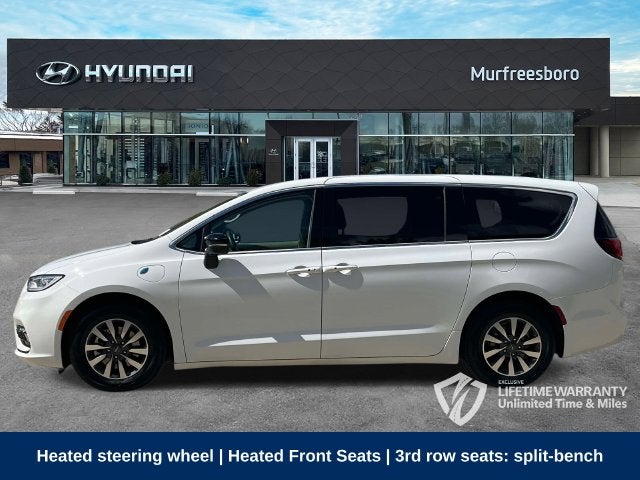 2024 Chrysler Pacifica Hybrid Select