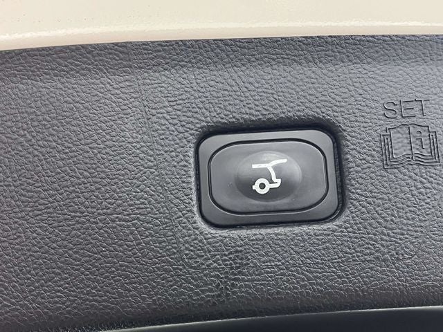 2023 Ford Edge ST