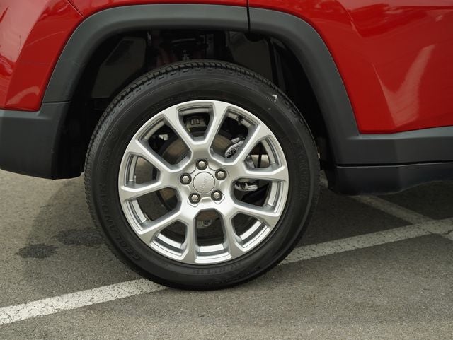 2023 Jeep Compass Latitude Lux