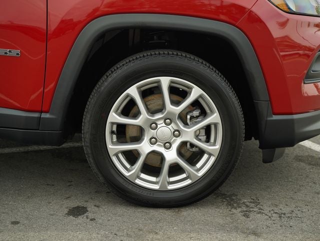 2023 Jeep Compass Latitude Lux