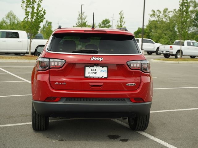 2023 Jeep Compass Latitude Lux