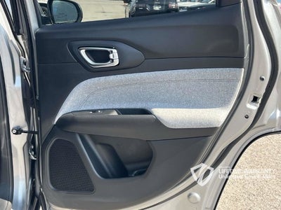 2023 Jeep Compass Latitude Lux