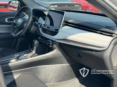 2023 Jeep Compass Latitude Lux