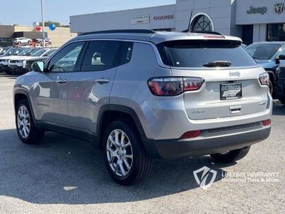 2023 Jeep Compass Latitude Lux