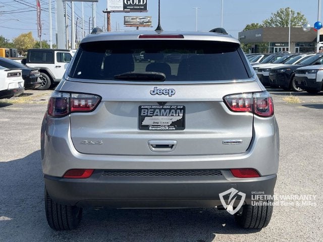 2023 Jeep Compass Latitude Lux