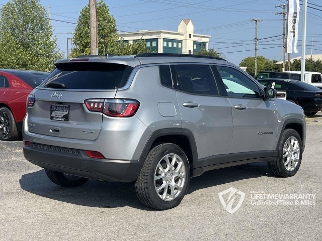 2023 Jeep Compass Latitude Lux
