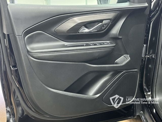 2024 GMC Terrain SLE - Photo 16