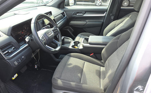 2025 GMC Terrain Elevation