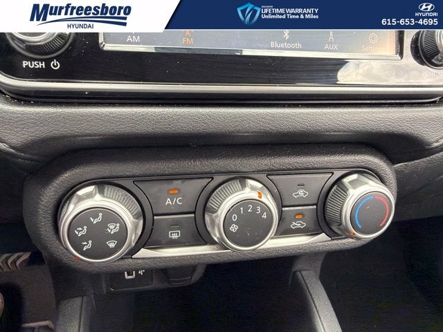 2020 Nissan Versa 1.6 S
