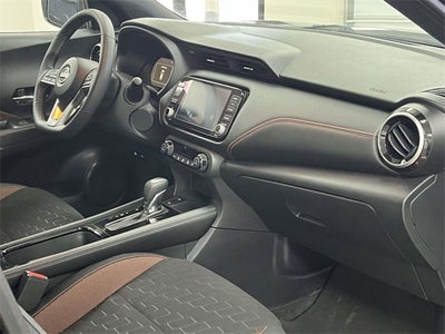 2024 Nissan Kicks SR
