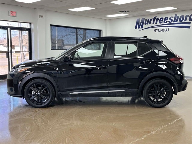 2024 Nissan Kicks SR