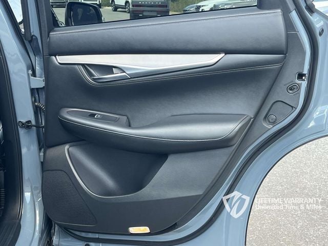 2023 INFINITI QX55 LUXE