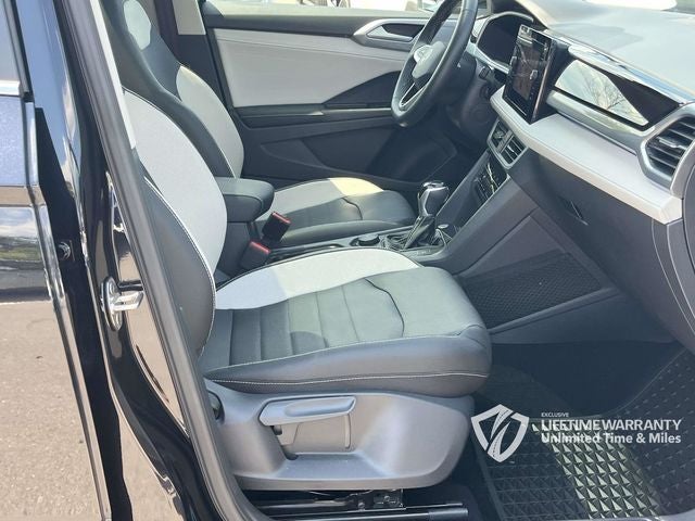 2025 Volkswagen Taos 1.5T SEL