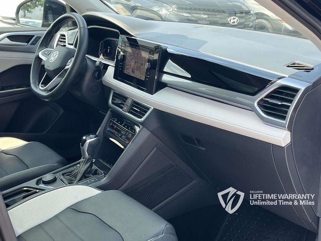 2025 Volkswagen Taos 1.5T SEL