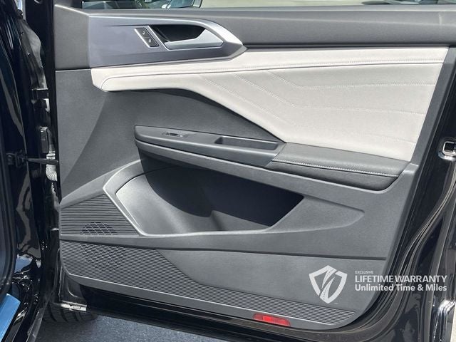 2025 Volkswagen Taos 1.5T SEL