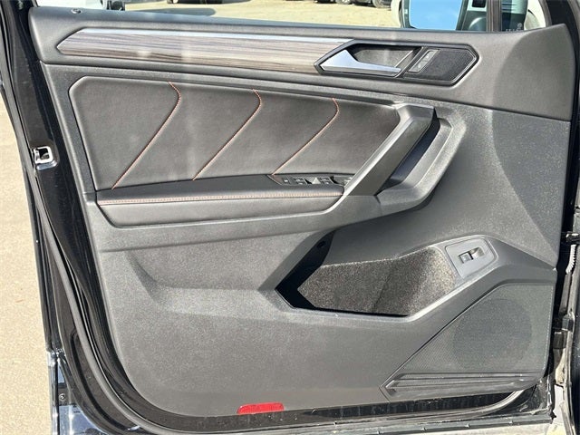 2024 Volkswagen Tiguan 2.0T Wolfsburg Edition