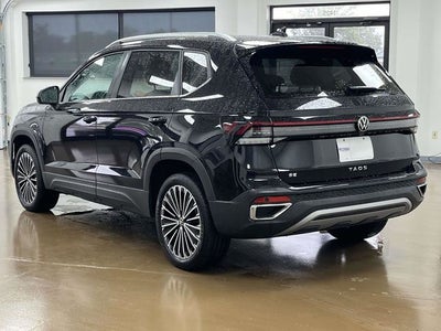 2025 Volkswagen Taos 1.5T SE