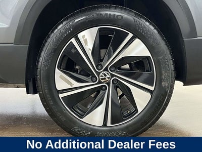 2025 Volkswagen Taos 1.5T SE
