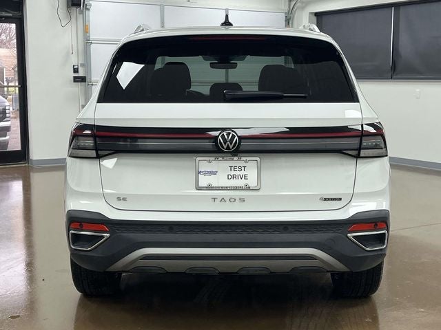 2025 Volkswagen Taos 1.5T SE