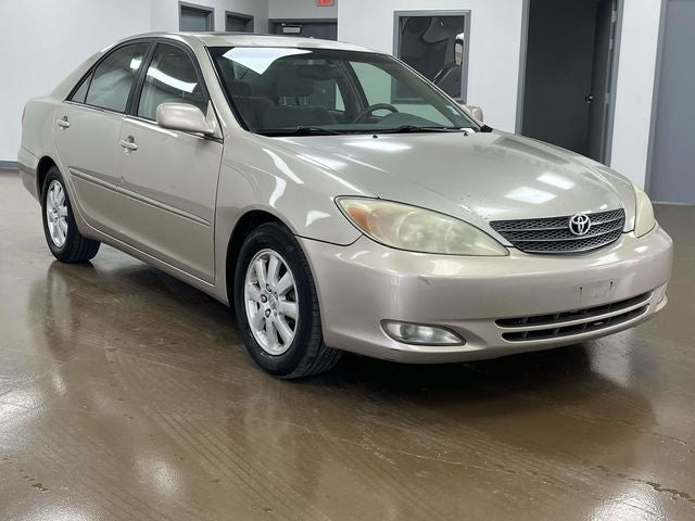 2004 Toyota Camry XLE