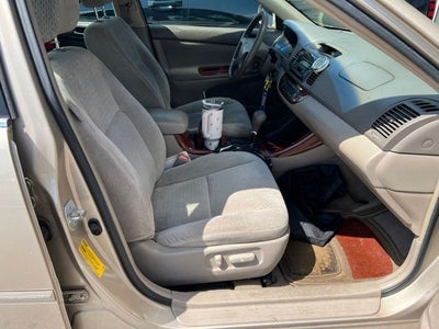 2004 Toyota Camry XLE