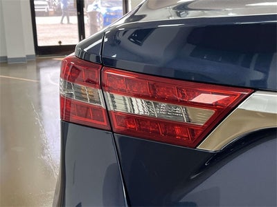 2018 Toyota Avalon Base