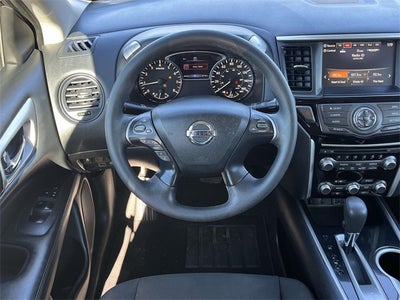 2020 Nissan Pathfinder S