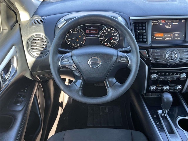 2020 Nissan Pathfinder S