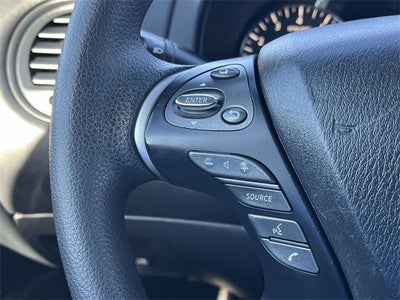 2020 Nissan Pathfinder S