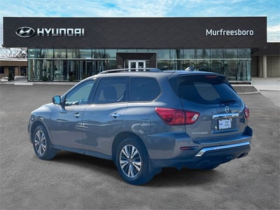 2020 Nissan Pathfinder S