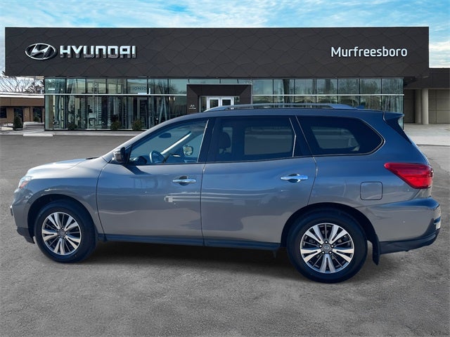 2020 Nissan Pathfinder S