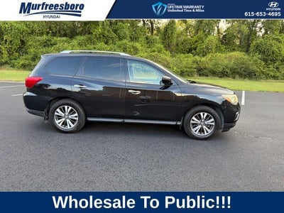 2017 Nissan Pathfinder SL