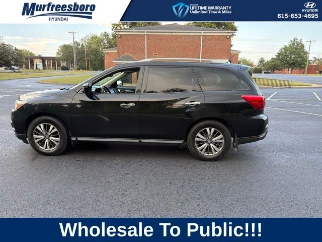 2017 Nissan Pathfinder SL